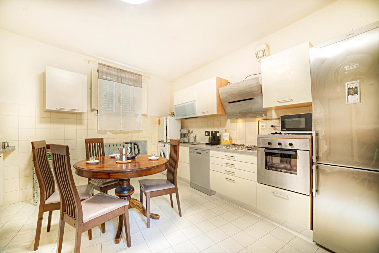 Alfio'S Apartment In シエーナ エクステリア 写真